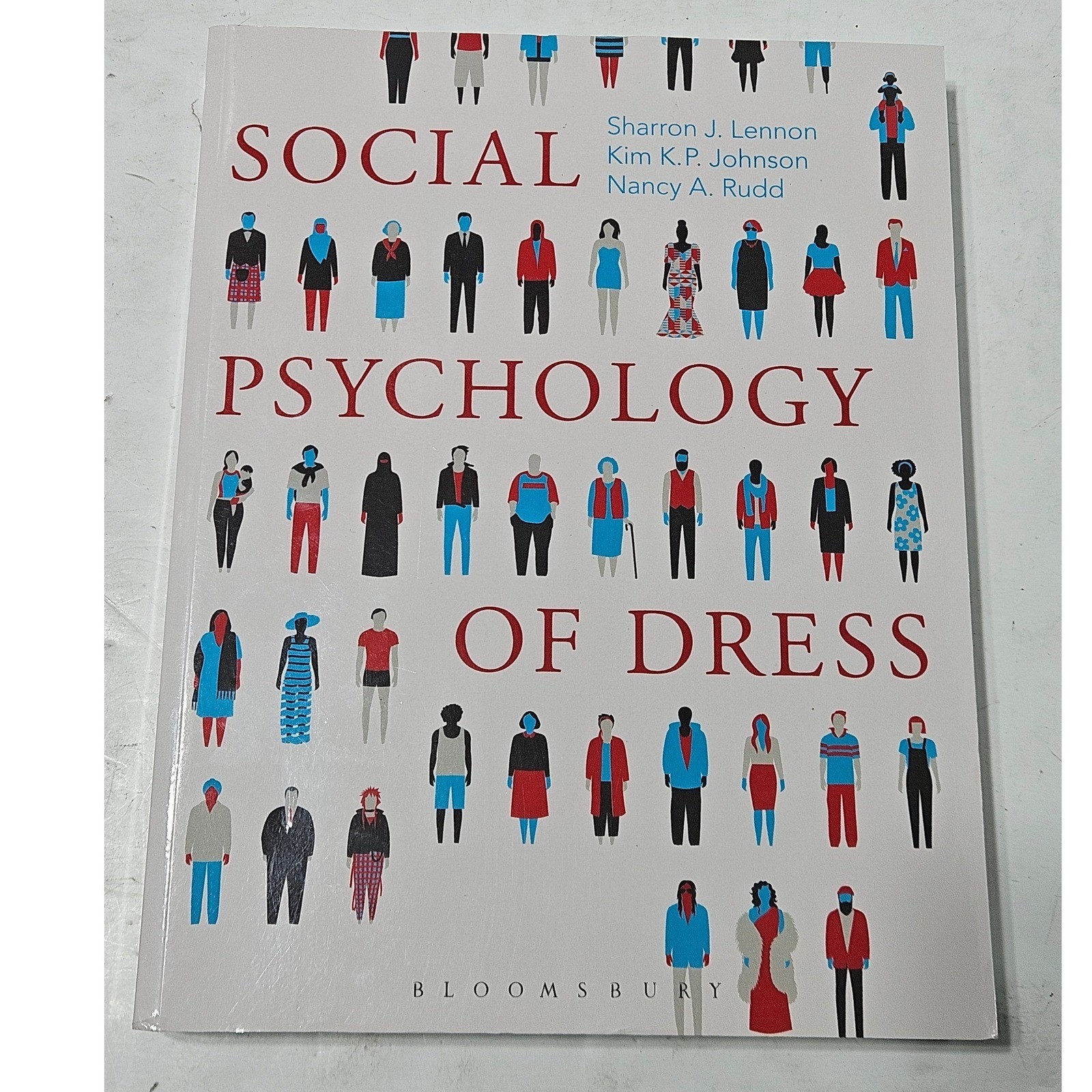 Social Psychology of Dress Paperback Fairchild Books Sharron J. Lennon