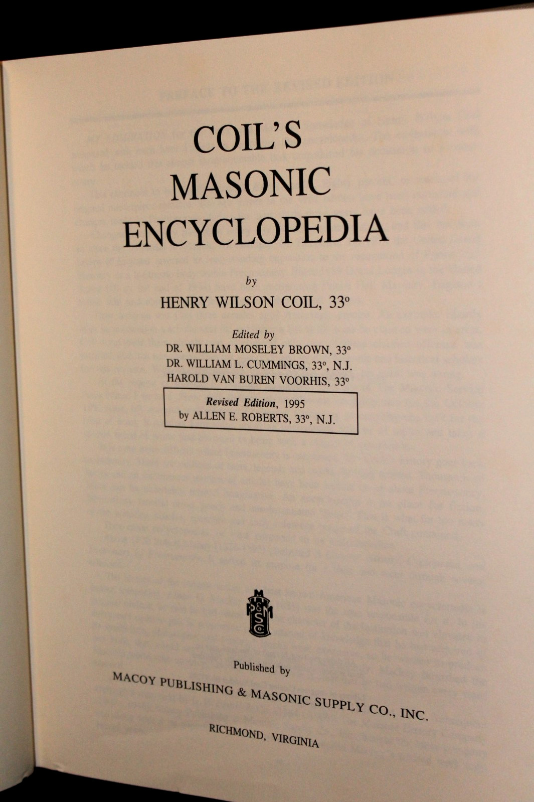 Coil’s Masonic Encyclopedia (Revised Edition, 1995) 734 pgs Henry W. Coil