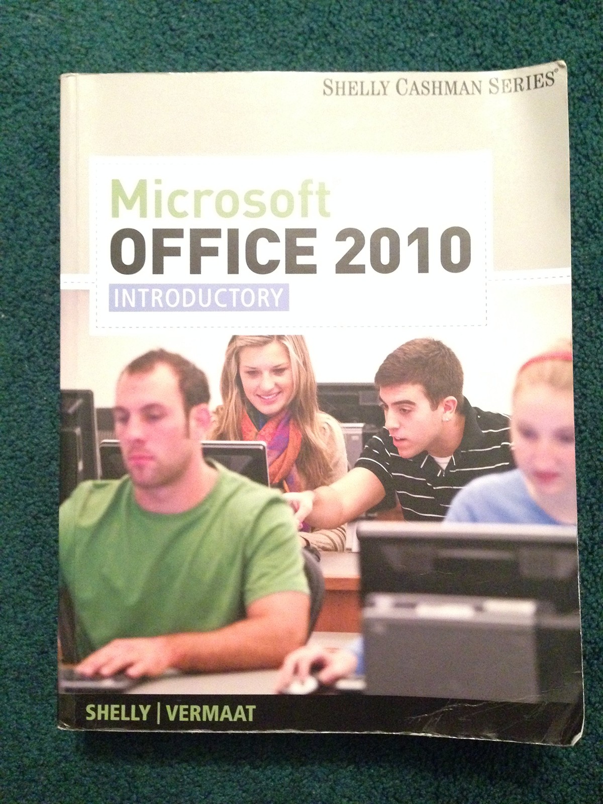 Microsoft Office 2010: Introductory (Available Titles Skills Assessment Mana…