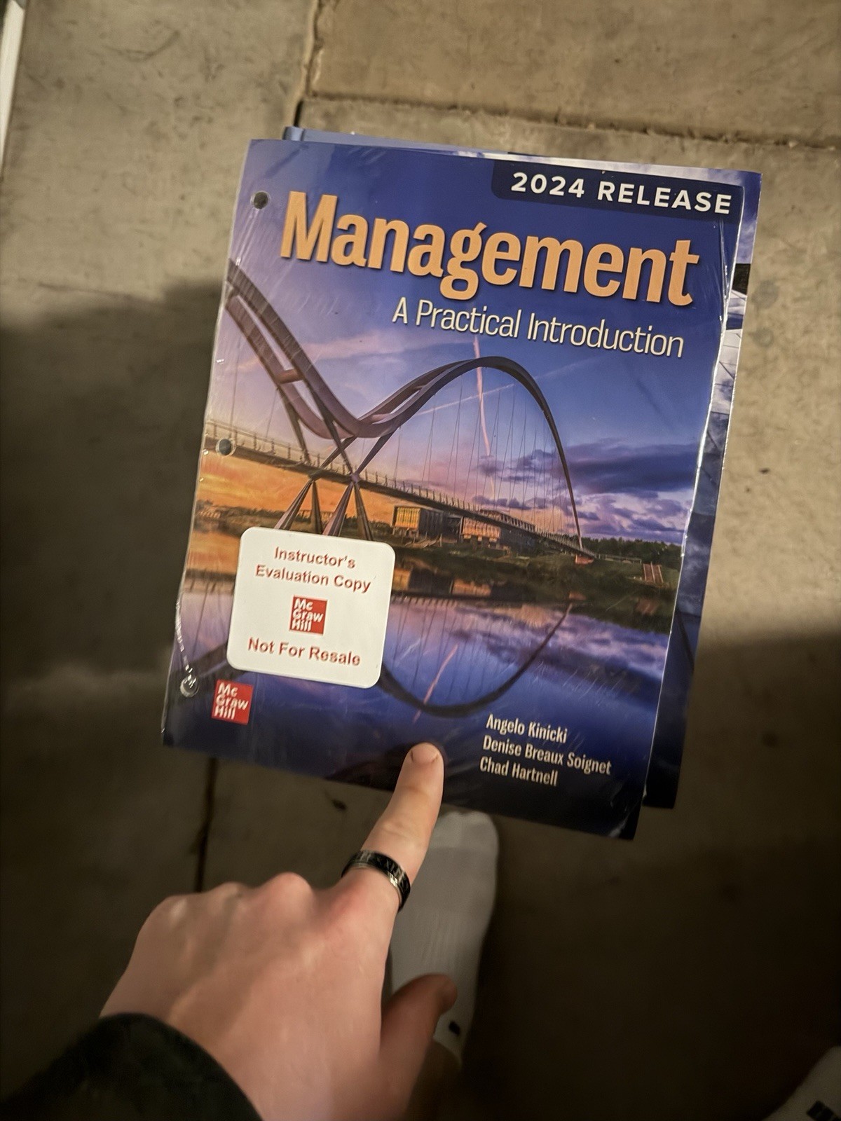 McGraw Hill Management: A Practical Introduction 2024 Eval Copy Loose-Leaf