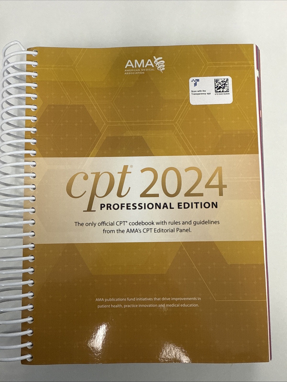 CPT Professional 2025 by American Medical Association (2024, Trade Paperback)
