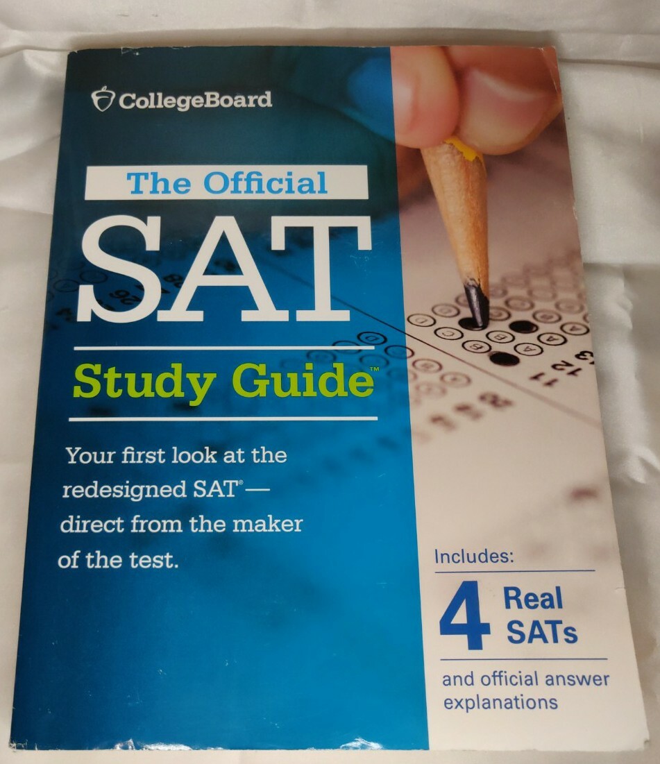 The Official SAT Study Guide : 2016 Edition by College Board Staff…