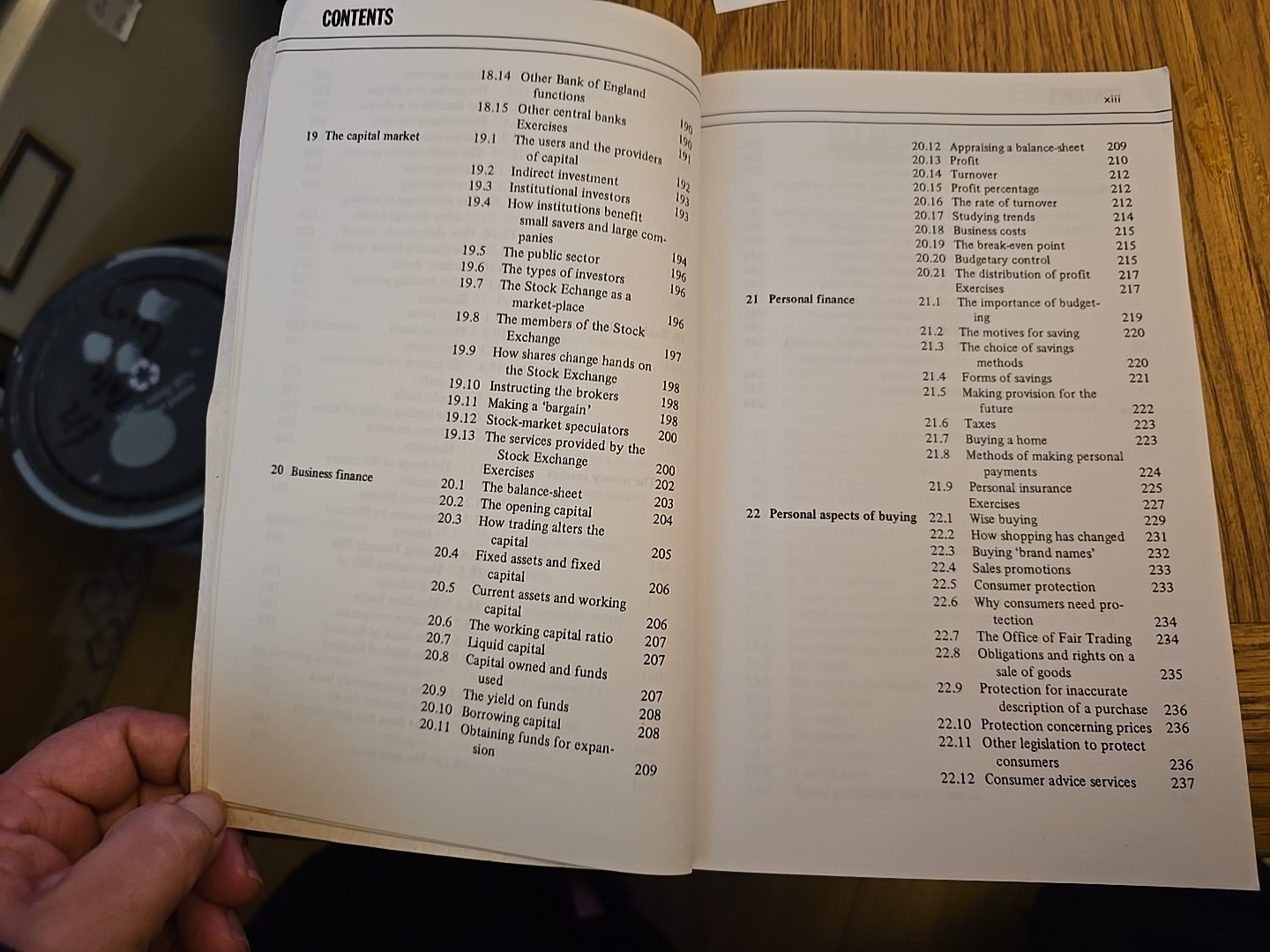 Mastering Commerce (Macmillan Master Series (Business)),Ronald R. Pitfield