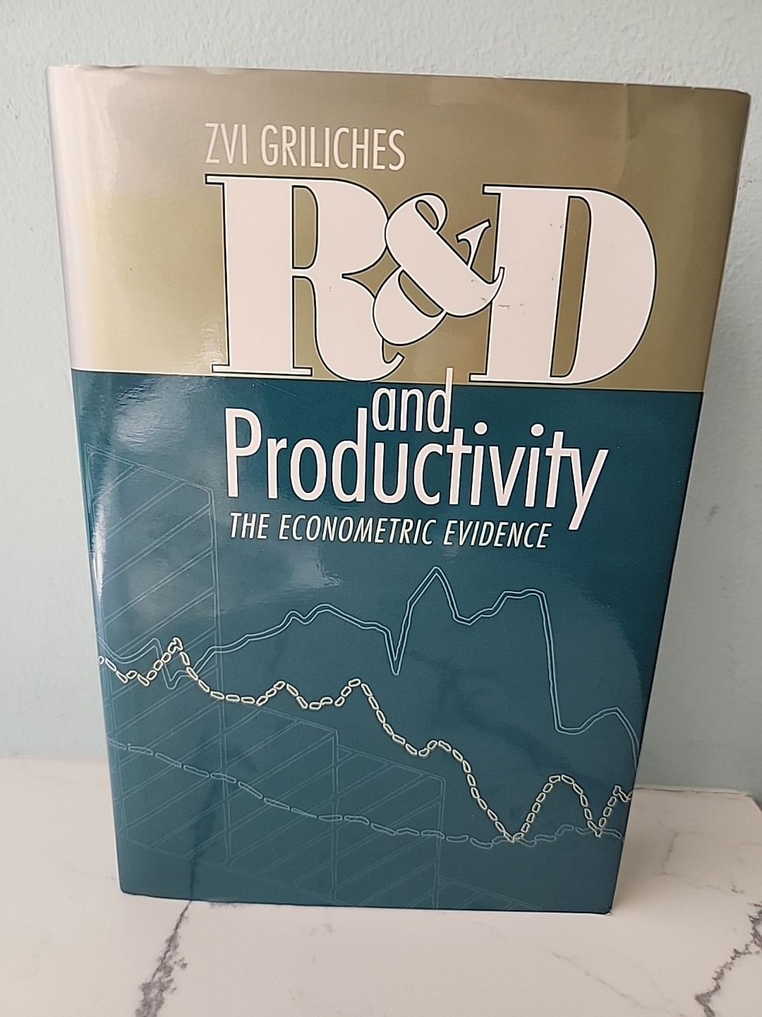 National Bureau of Economic Research Monograph Ser.: R&D Productivity HCB DJ VGC