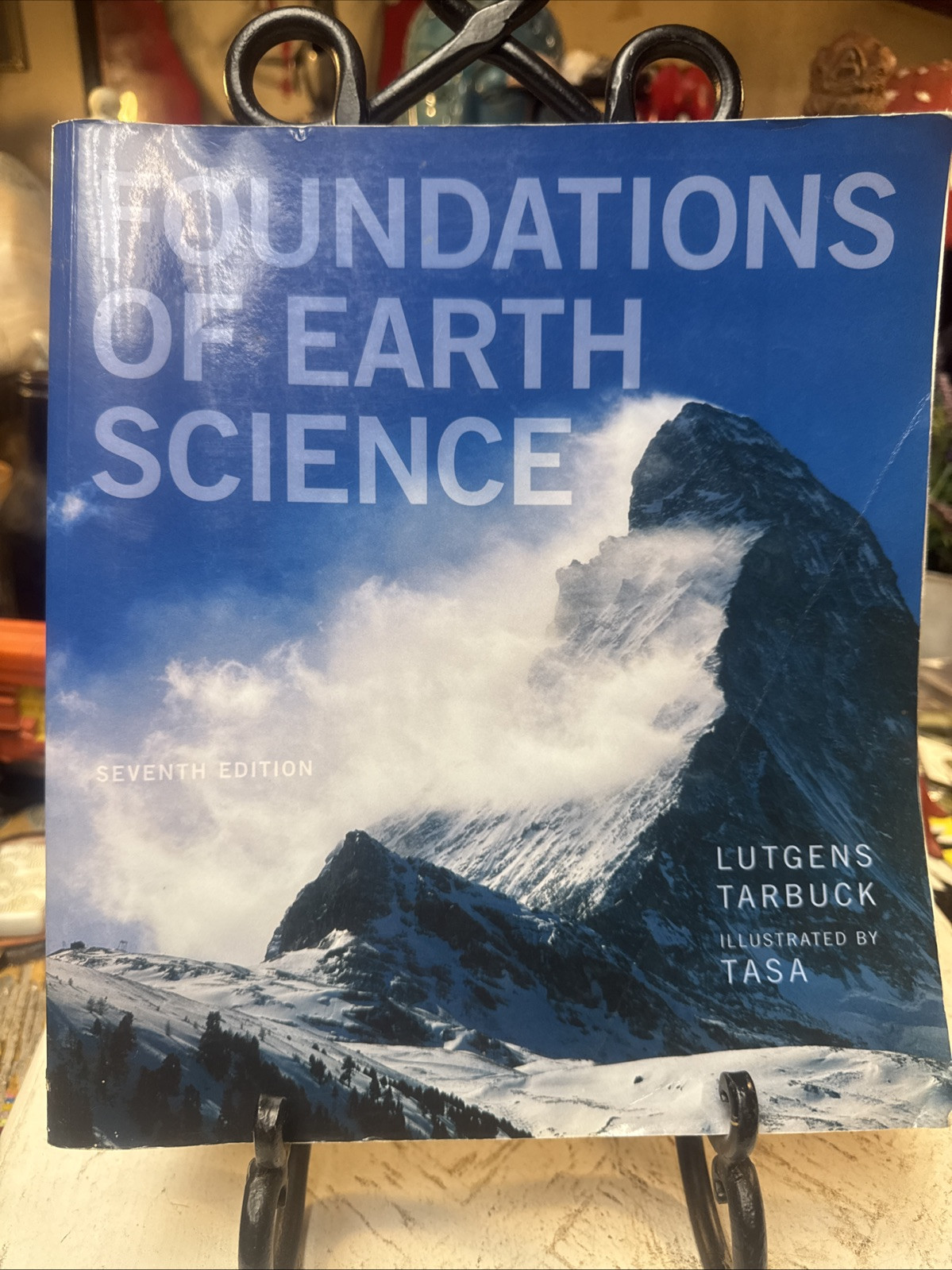 Foundations of Earth Science Paperback