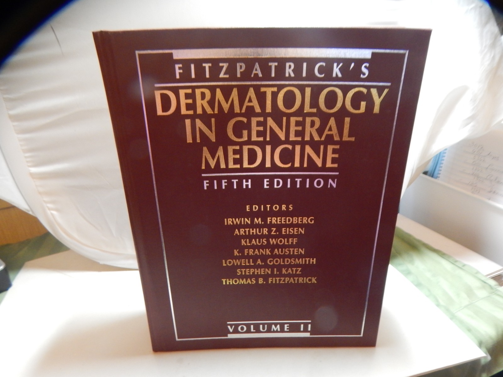 Fitzpatrick’s Dermatology in General Medicine 5th Edition Volumes 1 & 2 HC