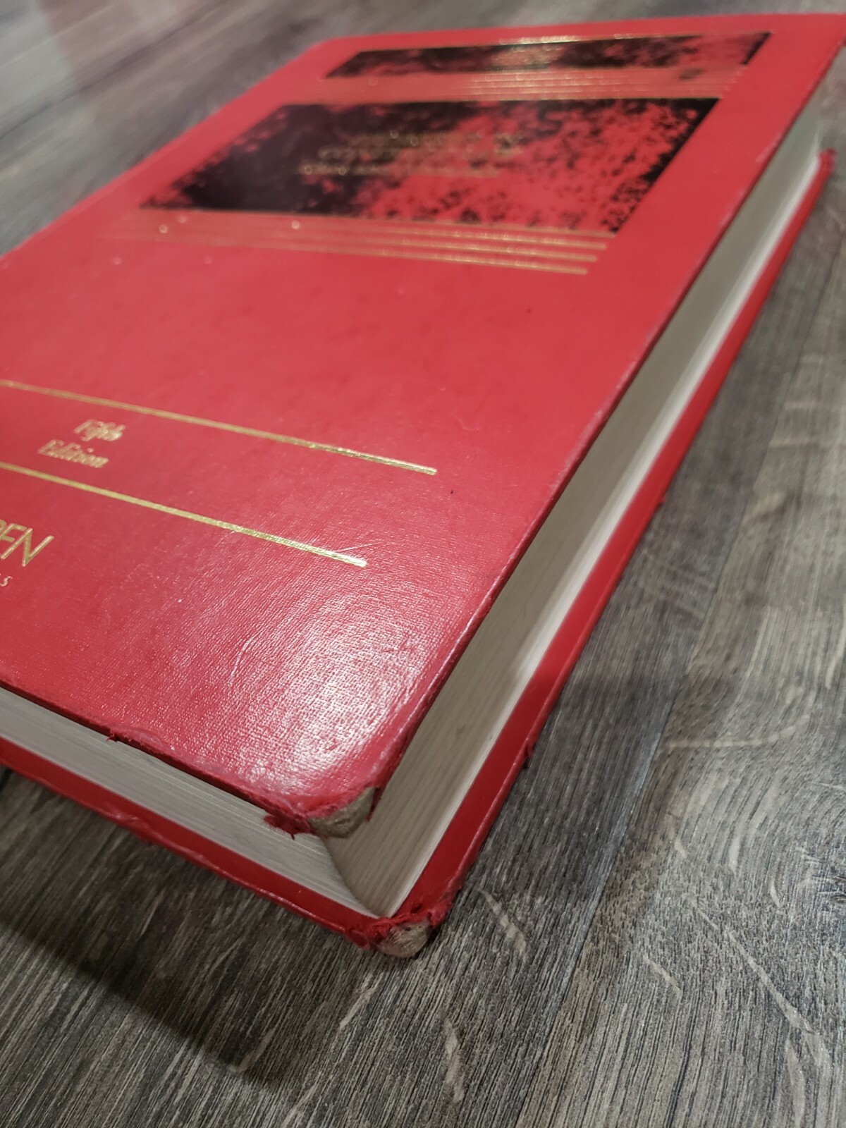 Problems in Contract Law : Cases and Materials by Nathan M. Crystal 7th Edition