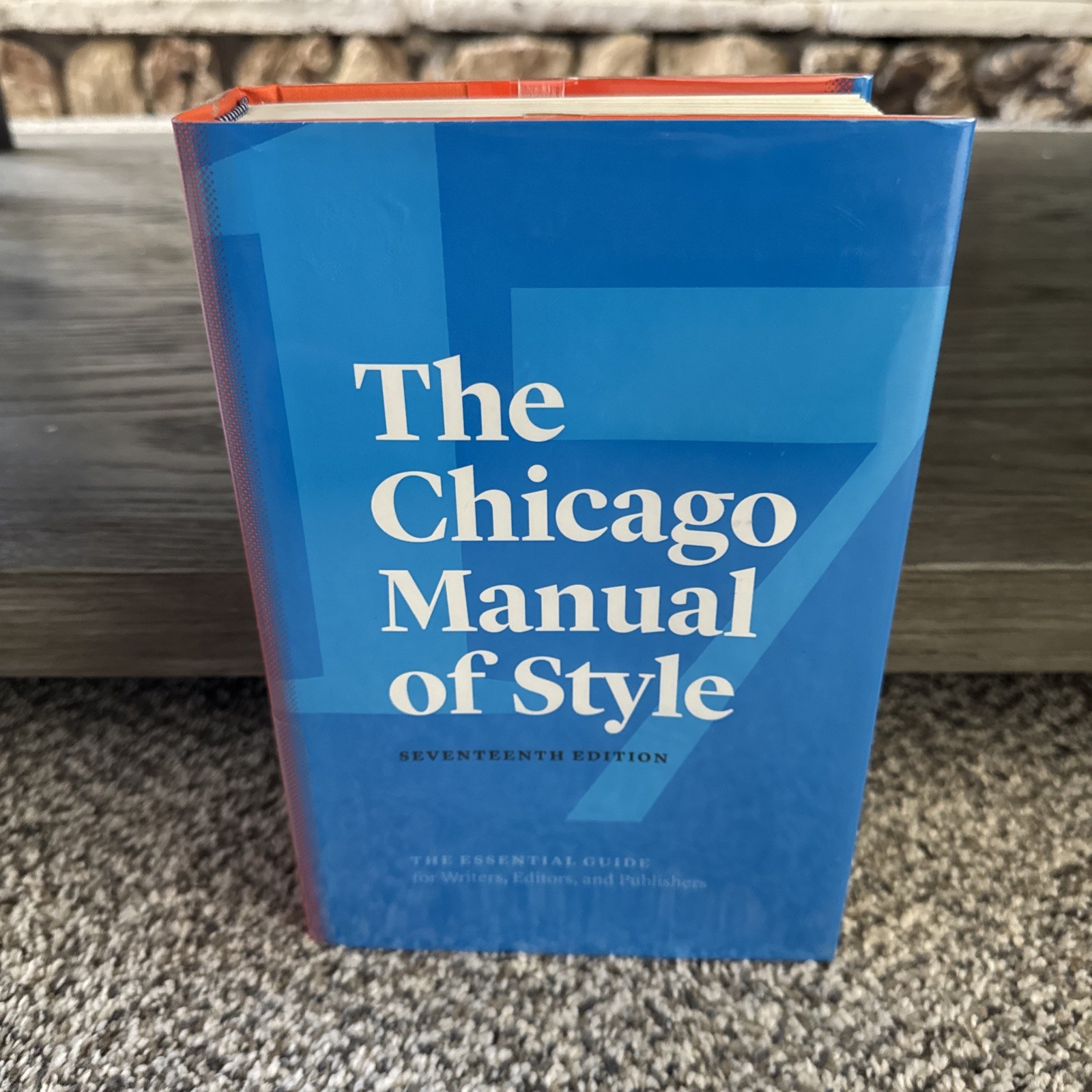 The Chicago Manual of Style, 17th Edition – Hardcover