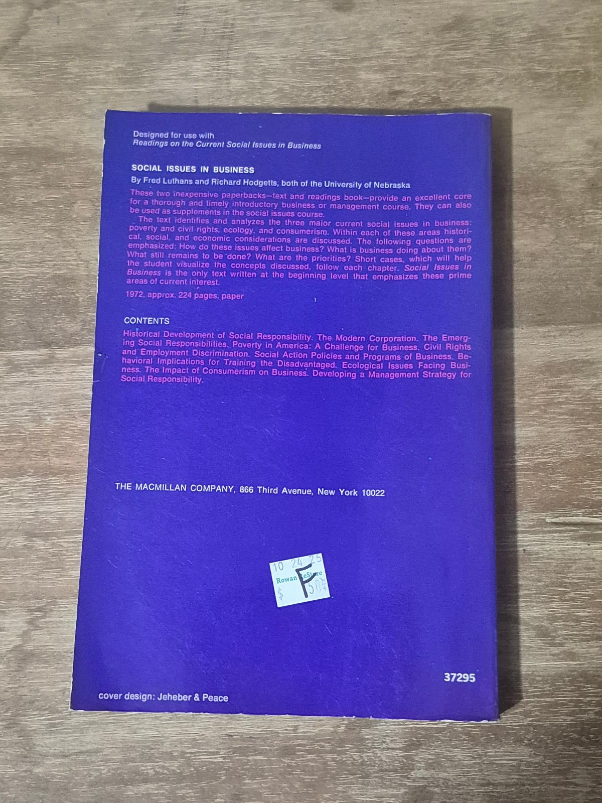 Social Issues in Business Luthans, Fred, Hodgetts, Richard M., Thompson, Kennet