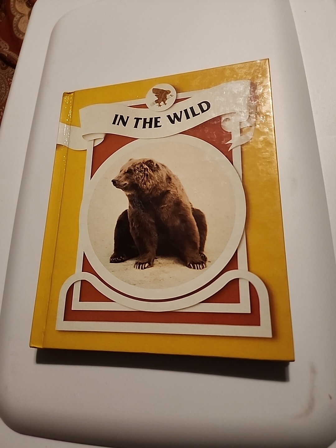 In The Wild [Reading Text Book Level 5] Hardcover (B2)
