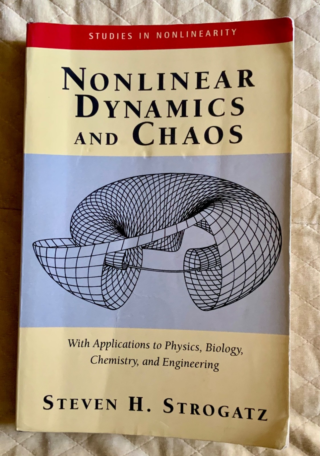 Nonlinear Dynamics and Chaos With Applications to PhysicsBiologyChemistry …