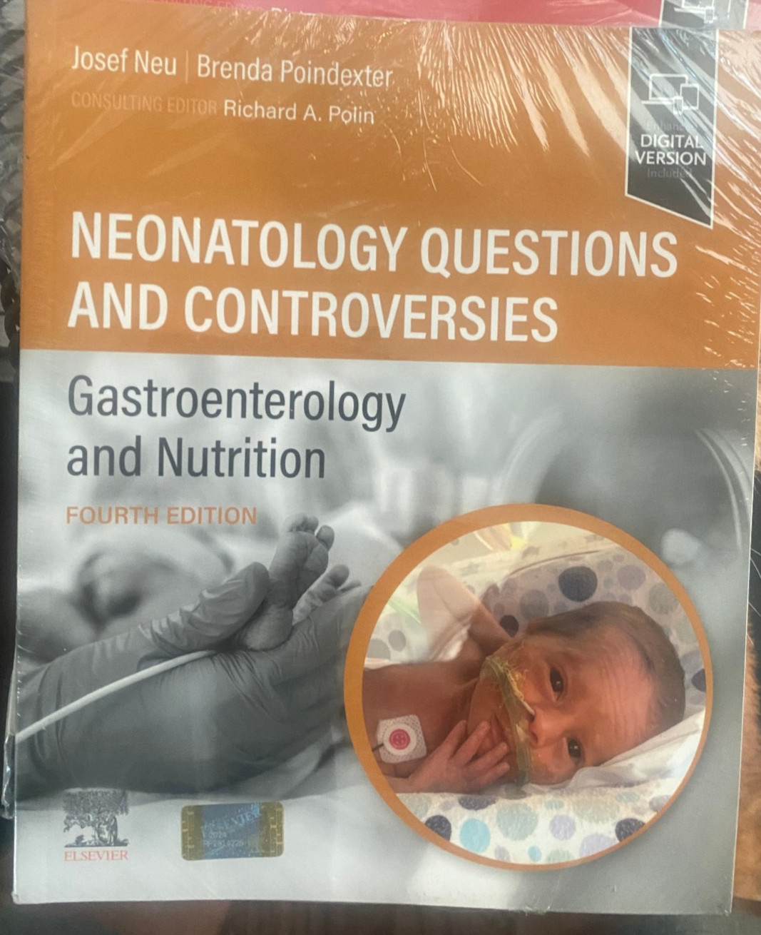 Neonatology Questions and Controversies: Gastroenterology and Nutrition by Neu