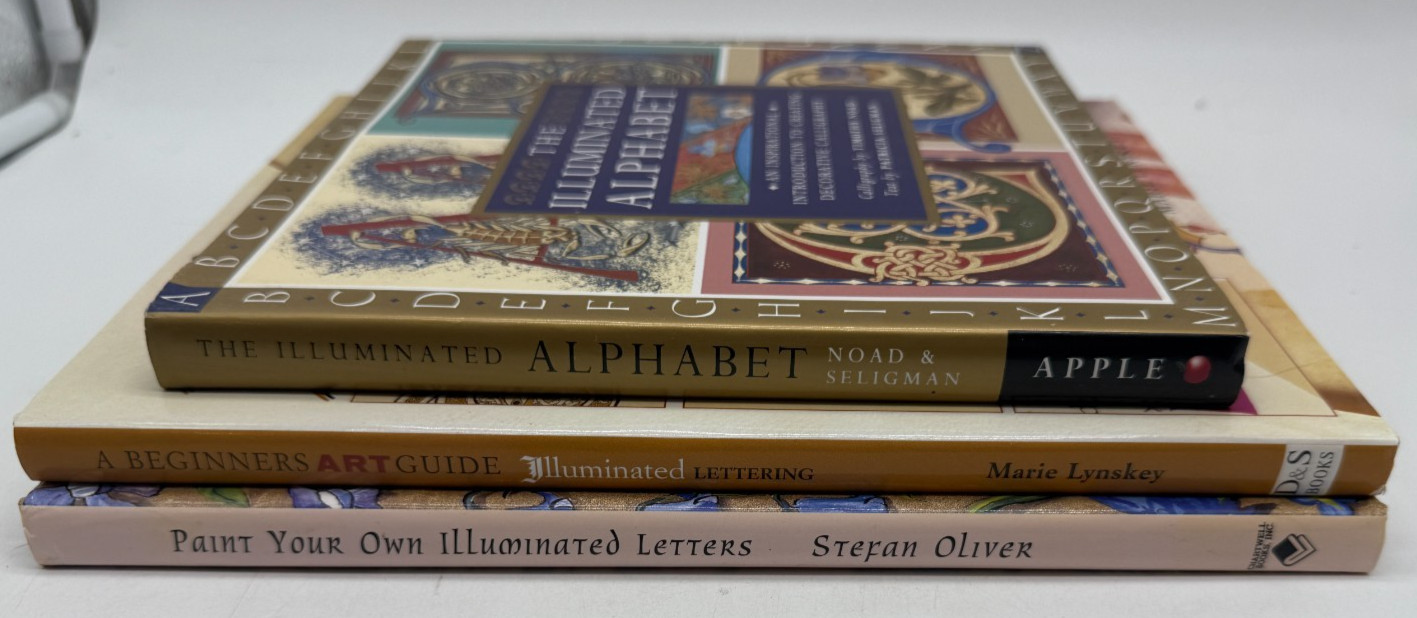 Illuminated Alphabet & Lettering Lot of 3 Books in VGC (562)