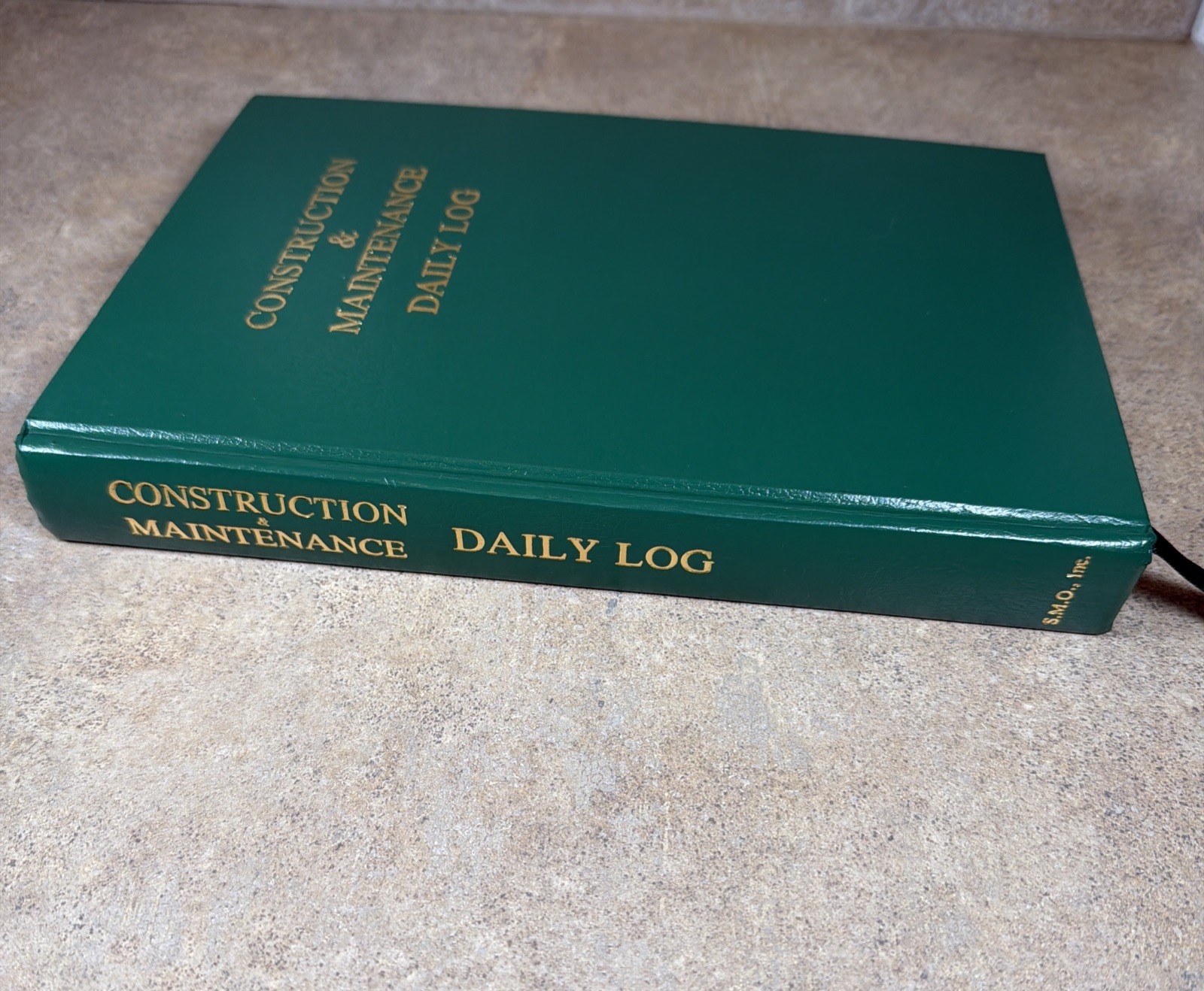 Construction and Maintenance Daily Log (7in. x 10in.) by Safety Meeting Outlines