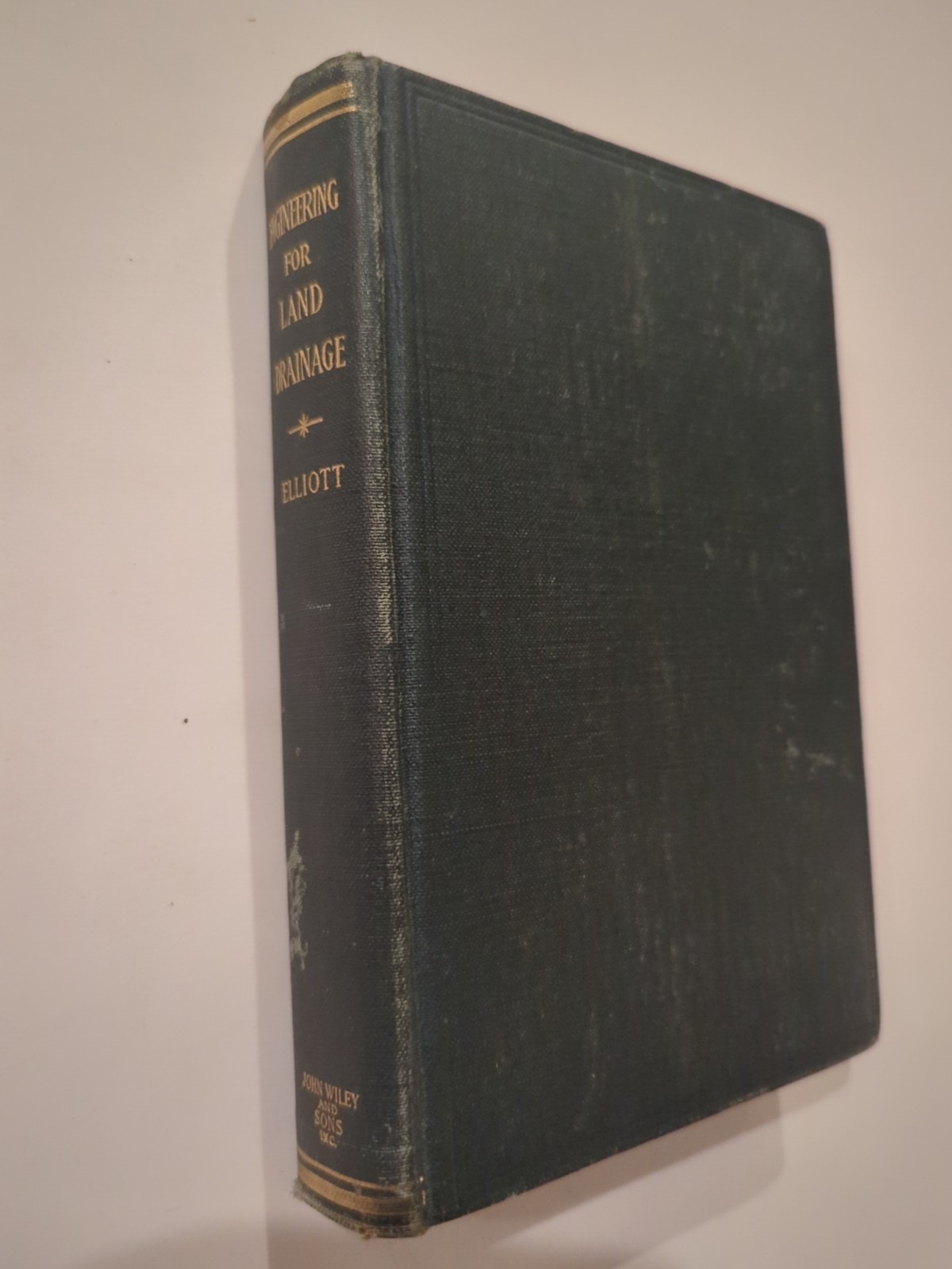Engineering For Land Drainage A Manual For Laying Out Charles Elliott 1912 HC
