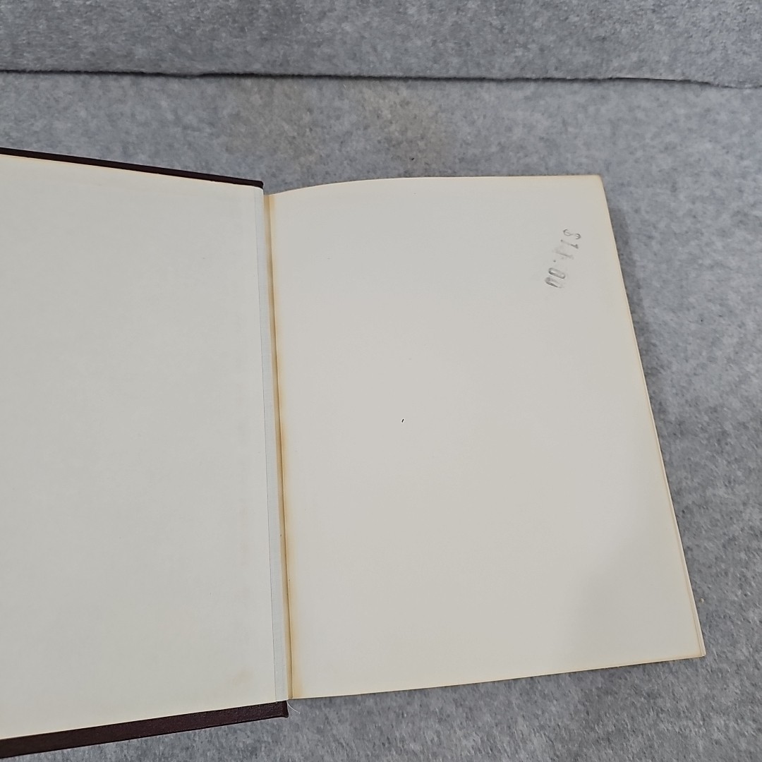 BUSINESS LAW Uniform Commercial Code 2 Edition 1966 Len Young Smith Roberson