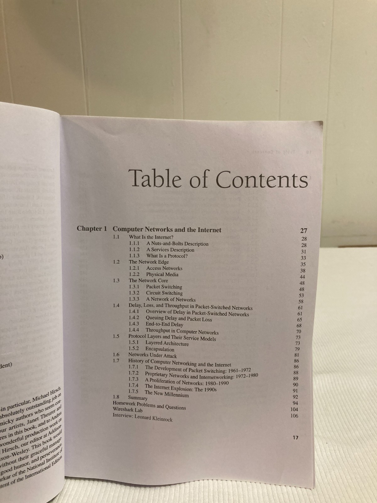 Computer Networking: A Top-Down Approach 6th Edition (PB, 2017, G)