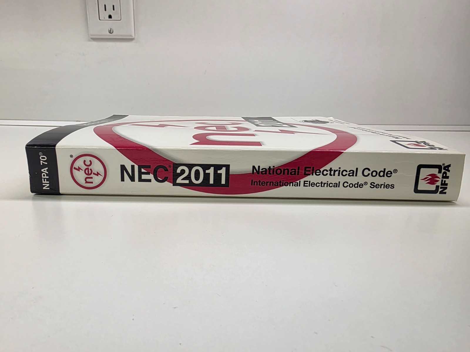 NEC 2011: National Electrical Code 2011/ Nfpa 70