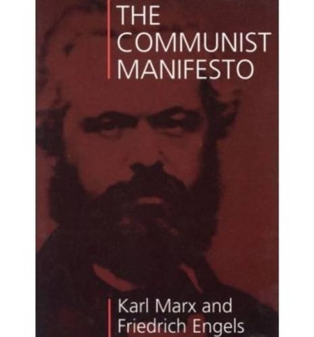 Communist Manifesto by Karl Marx (English) Paperback Book