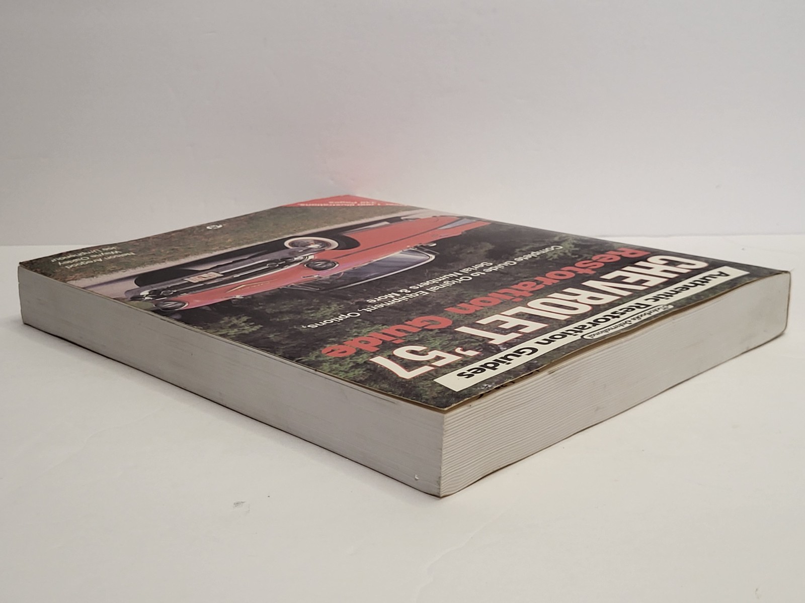 CHEVROLET ’57 RESTORATION GUIDE BOOK 488 pages w/ Illustrations Part Numbers